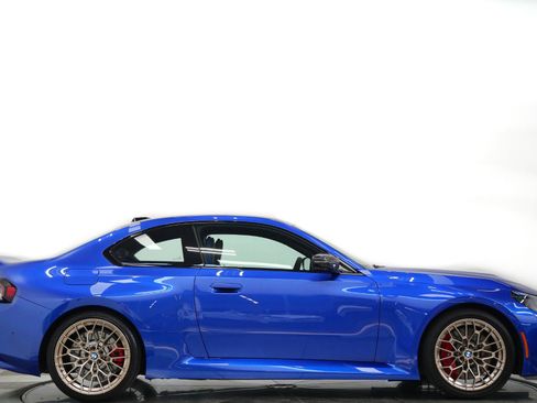 Used 2026 BMW M2 CS RWD image 2