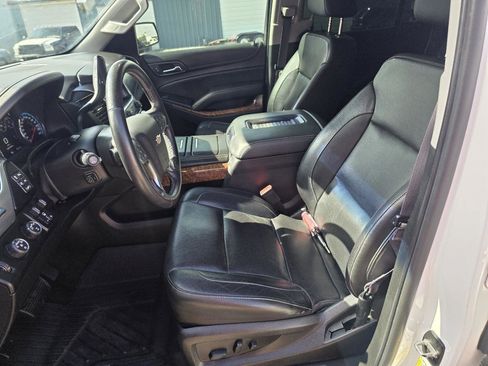 Used 2017 Chevrolet Tahoe Premier AWD/4WD image 10
