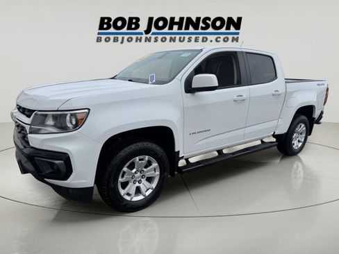 Used 2021 Chevrolet Colorado LT w/ LT Convenience Package image 4