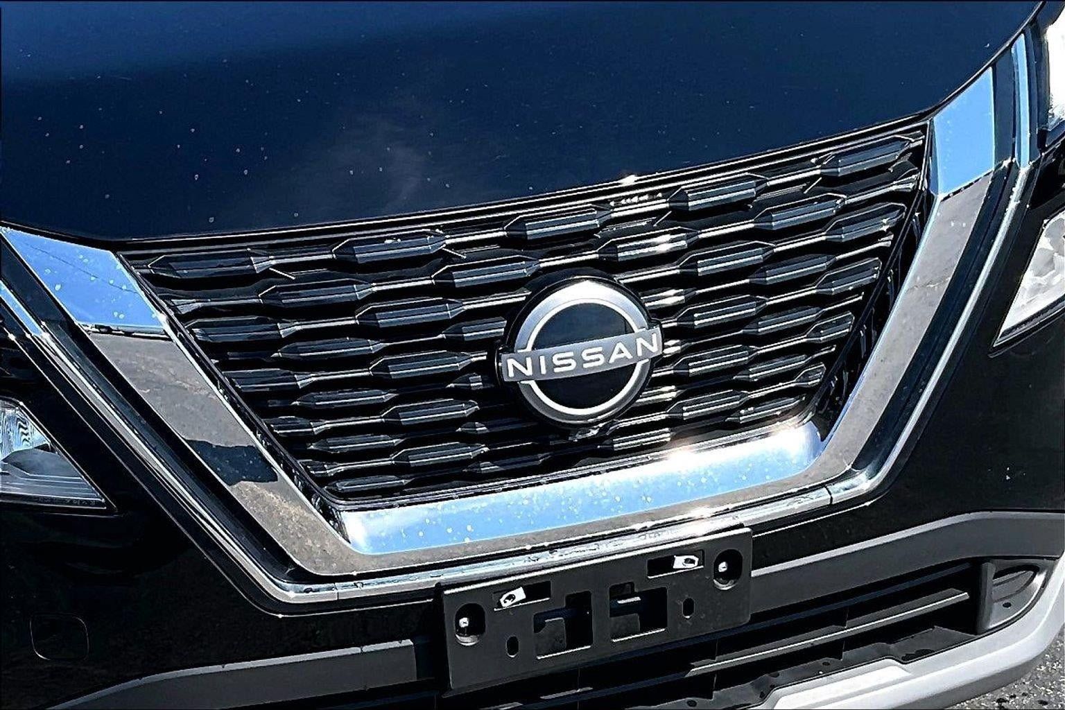Used 2023 Nissan Rogue SV AWD/4WD image 31