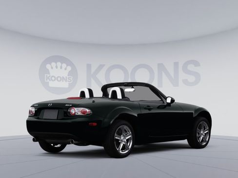 Used 2007 MAZDA MX-5 Miata Sport w/ Convenience Pkg image 4