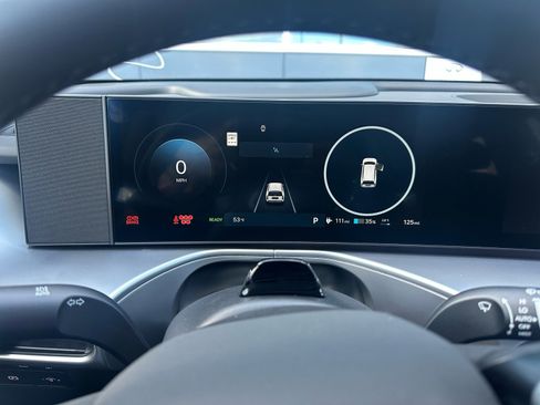 Used 2026 Hyundai Ioniq 9 SEL image 5