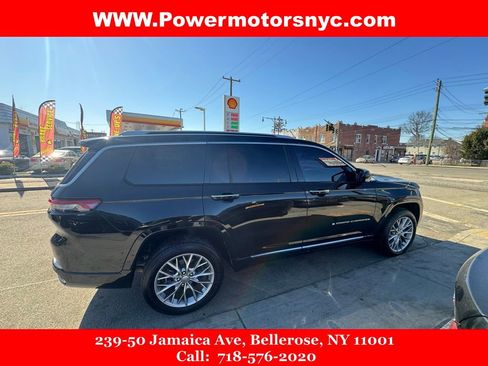 Used 2022 Jeep Grand Cherokee L Summit w/ Advanced Protech Group IV RWD image 6