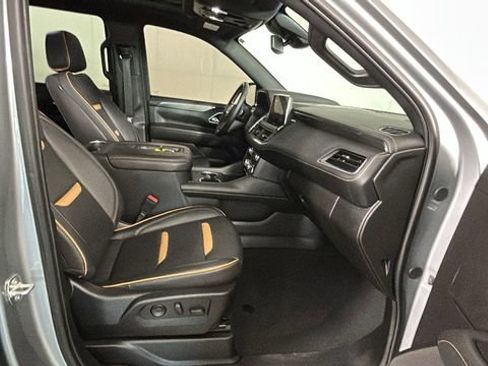 Used 2024 GMC Yukon AT4 w/ AT4 Premium Plus Package AWD/4WD image 31