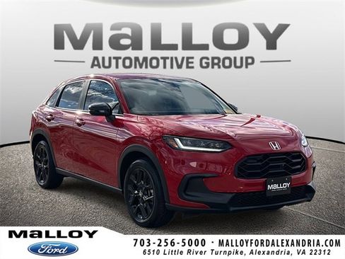 Used 2025 Honda HR-V Sport image 1