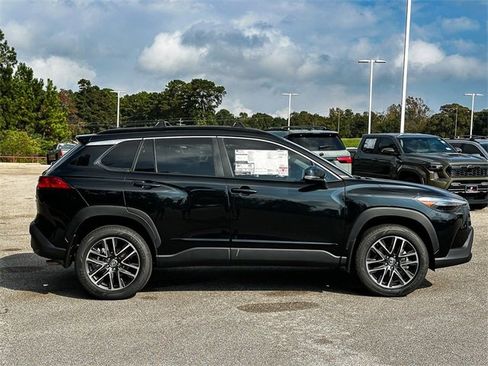 New 2026 Toyota Corolla Cross XLE image 9