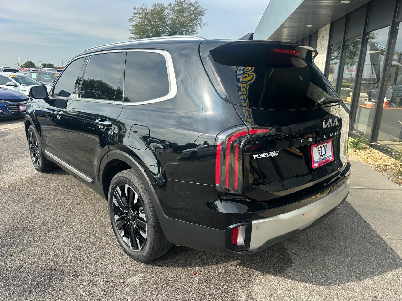 Used 2023 Kia Telluride SX AWD/4WD image 5