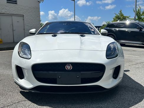 Used 2019 Jaguar F-TYPE Coupe RWD image 2