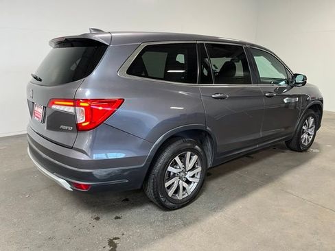 Used 2021 Honda Pilot EX image 3