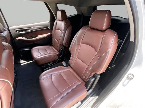Used 2021 Buick Enclave Avenir w/ Avenir Technology Package AWD/4WD image 19