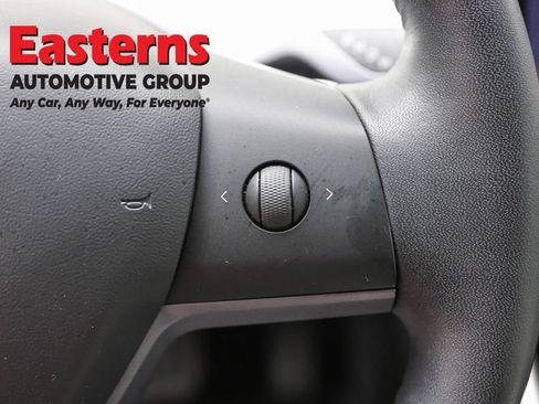 Used 2019 Tesla Model 3 Standard Range Plus RWD image 16