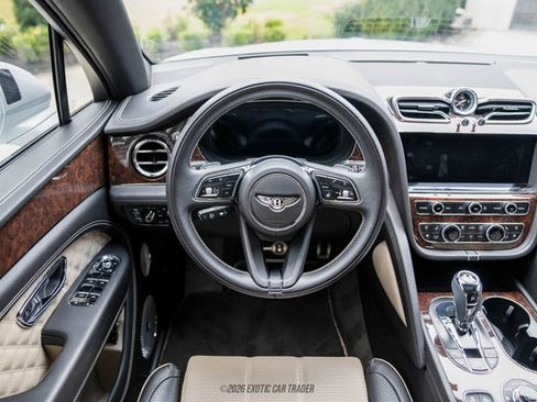 Used 2022 Bentley Bentayga Speed image 83