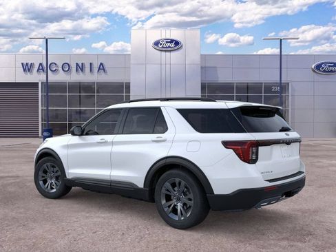 New 2026 Ford Explorer Active w/ Active Comfort Package AWD/4WD image 5