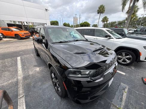 Used 2023 Dodge Durango GT RWD image 4