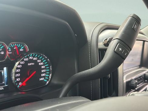 Used 2018 GMC Sierra 1500 SLT AWD/4WD image 25