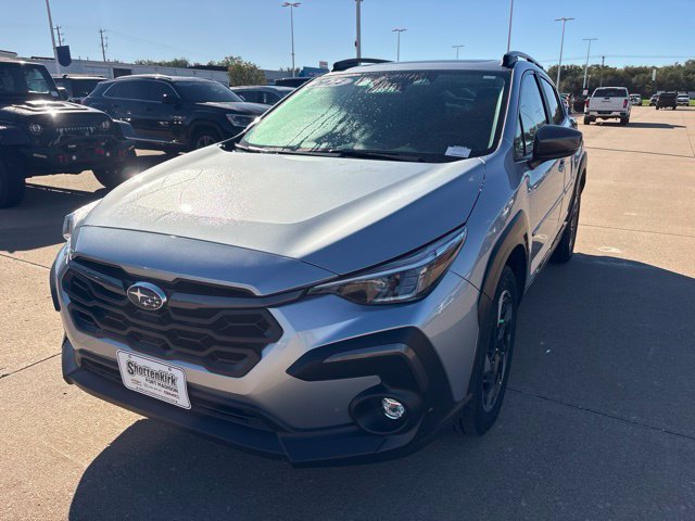 Used 2024 Subaru Crosstrek 2.5i Limited AWD/4WD image 7