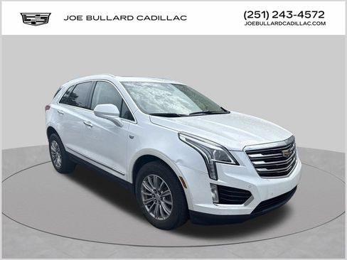 Used 2018 Cadillac XT5 Luxury w/ Driver Awareness Package FWD image 1
