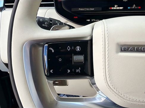New 2026 Land Rover Range Rover Long Wheelbase SE image 38