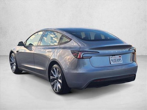 Used 2025 Tesla Model 3 Long Range image 7