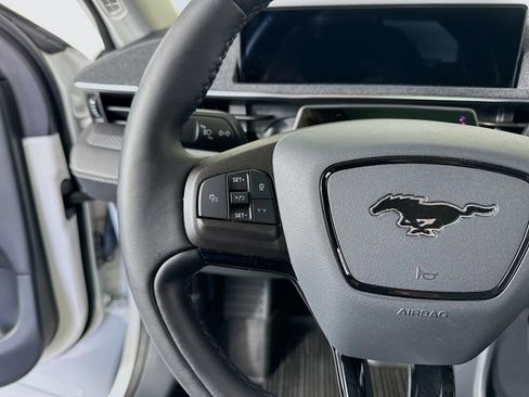 Used 2021 Ford Mustang Mach-E Premium image 39