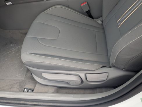 New 2026 Hyundai Elantra SEL Sport Premium FWD image 22