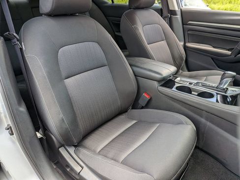 Certified 2023 Nissan Altima 2.5 SV w/ SV Premium Package FWD image 34