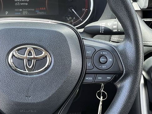 Used 2023 Toyota RAV4 LE FWD image 14