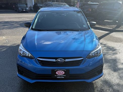 Certified 2023 Subaru Impreza 2.0i image 2