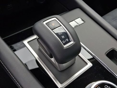 New 2026 Nissan Rogue SL AWD/4WD image 6