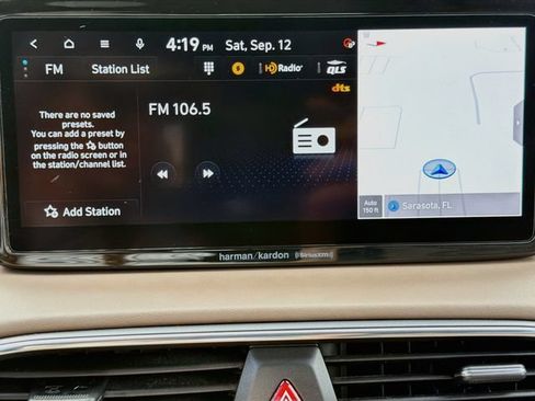 Used 2022 Hyundai Santa Fe Limited AWD/4WD image 31