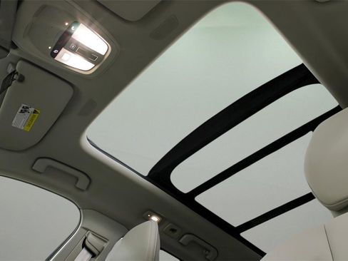 New 2025 Volvo XC60 T8 Ultra w/ Protection Package Premier image 20