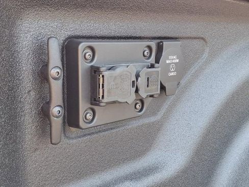 New 2025 RAM 2500 Tradesman AWD/4WD image 8