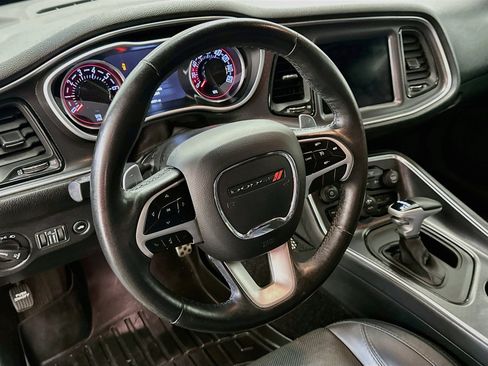 Used 2017 Dodge Challenger GT w/ Driver Convenience Group AWD/4WD image 18