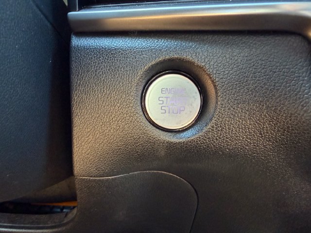 Certified 2025 Kia Sorento S AWD/4WD image 31