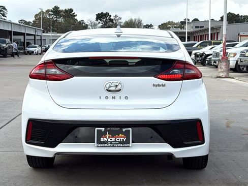Used 2018 Hyundai Ioniq Limited w/ Limited Ultimate Package 03 image 4