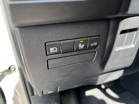 Used 2018 Lexus NX 300 FWD w/ Premium Package image 38