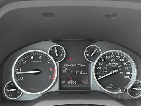 Used 2017 Toyota Tundra Platinum AWD/4WD image 13