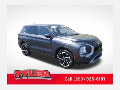 Used 2024 Mitsubishi Outlander SE