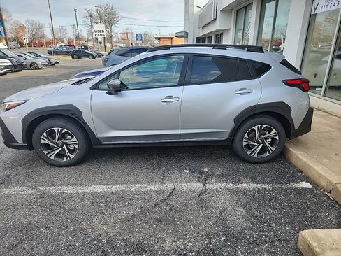Certified 2025 Subaru Crosstrek 2.0i Premium image 4