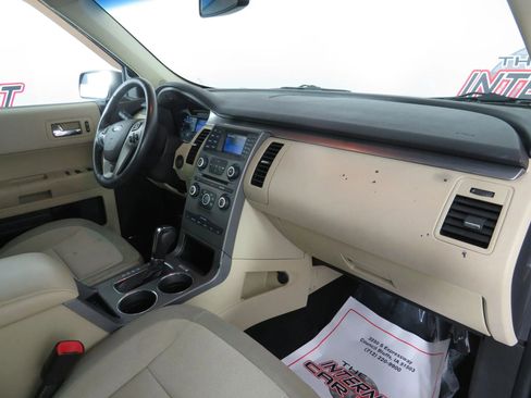 Used 2014 Ford Flex SE image 12
