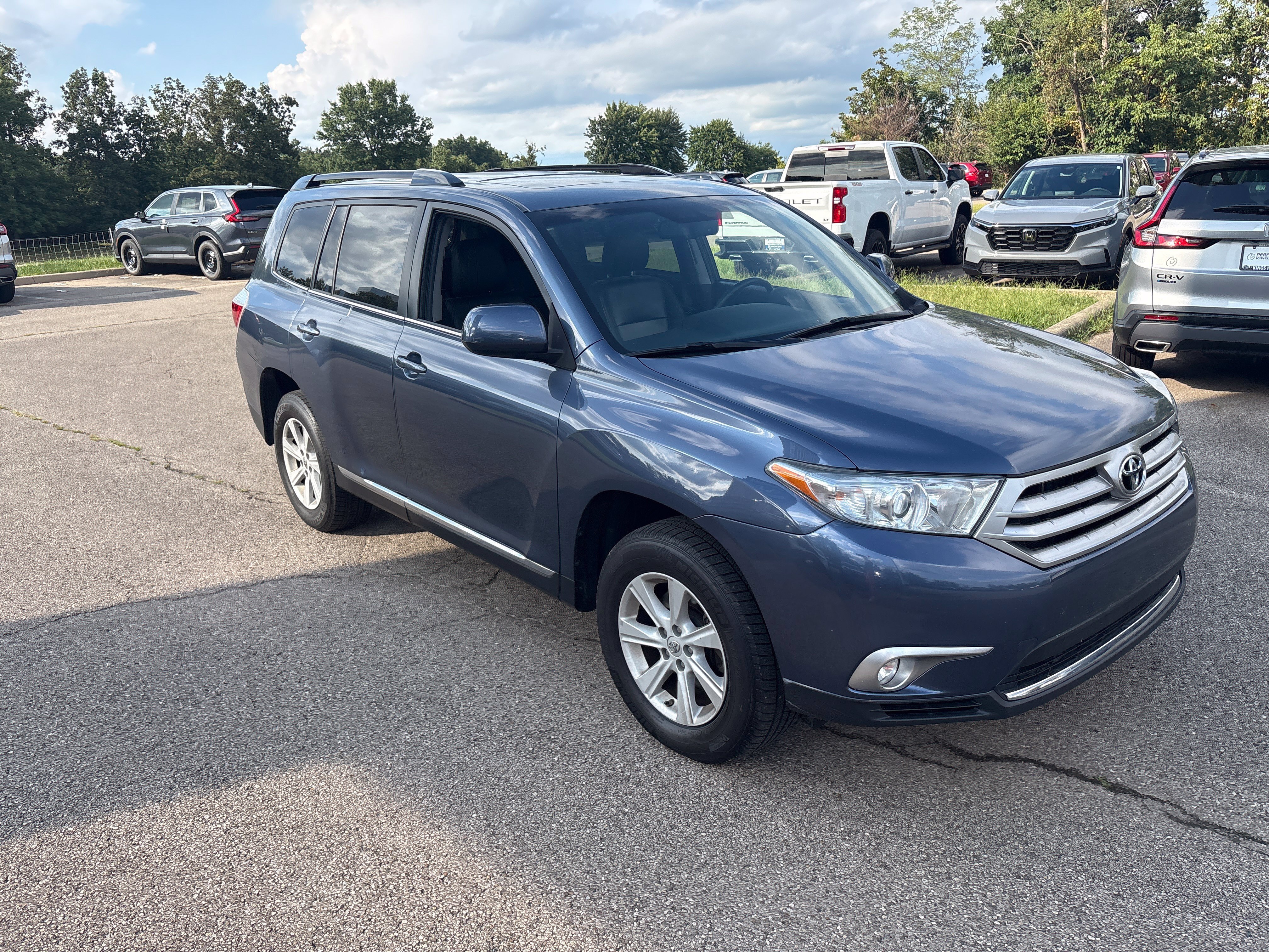 Used 2013 Toyota Highlander SE AWD/4WD image 18