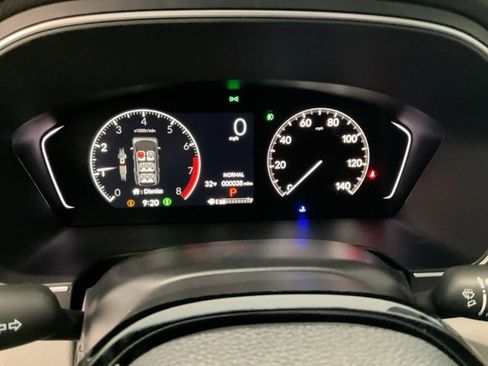 New 2025 Honda Pilot Touring image 10