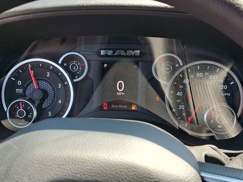 New 2026 RAM 3500 Tradesman AWD/4WD image 18