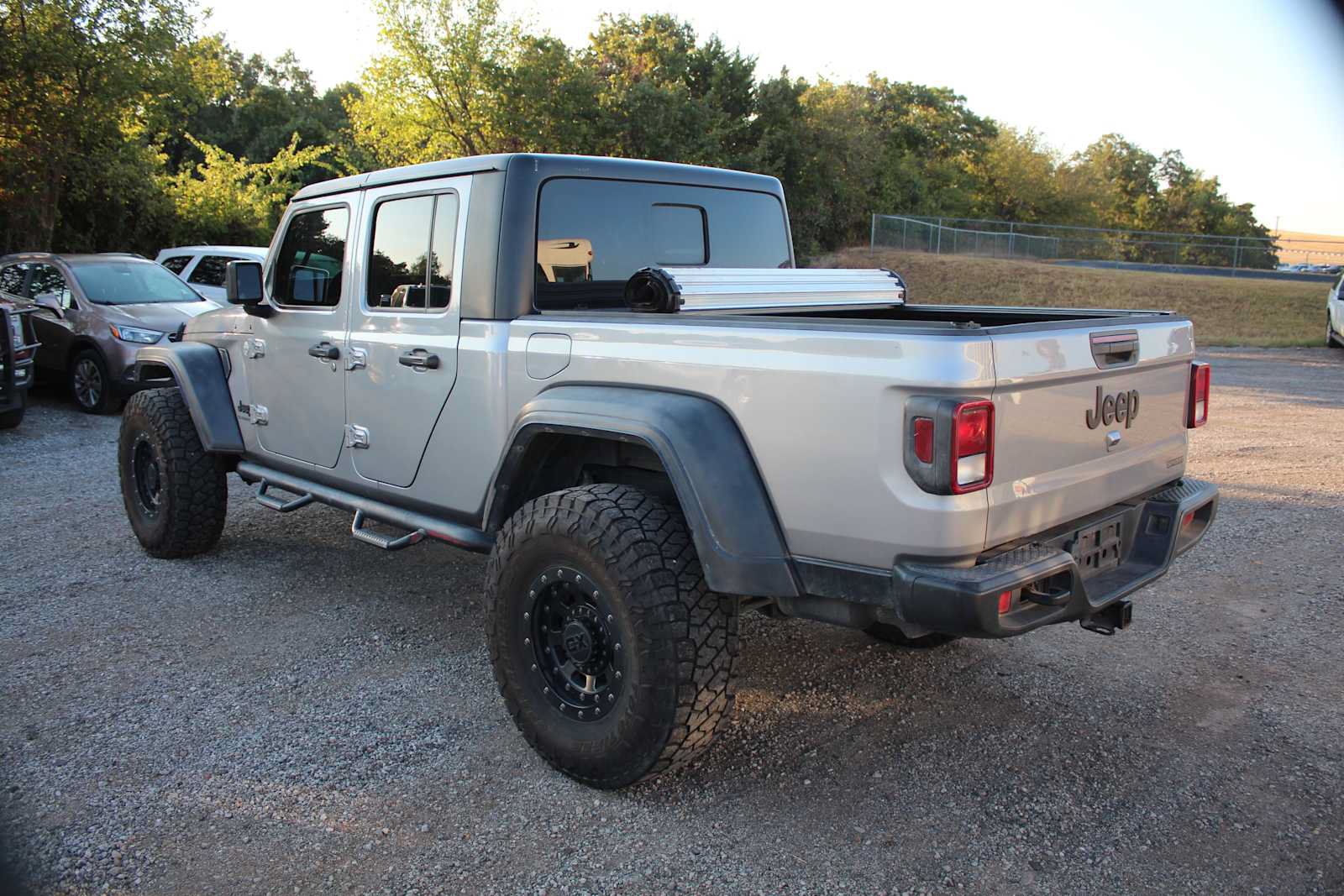 Used 2020 Jeep Gladiator Sport w/ Quick Order Package 24S AWD/4WD image 6