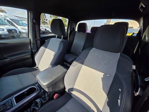 Used 2023 Toyota Tacoma TRD Off-Road w/ Black Out Package (TMS) image 15