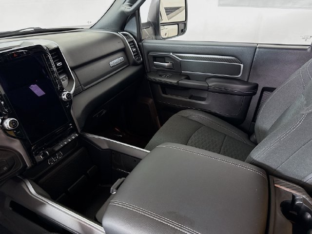 New 2026 RAM 3500 Big Horn AWD/4WD image 23