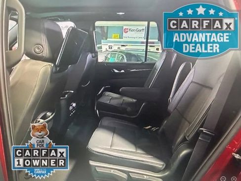 Used 2023 GMC Yukon Denali w/ Denali Reserve Package AWD/4WD image 9