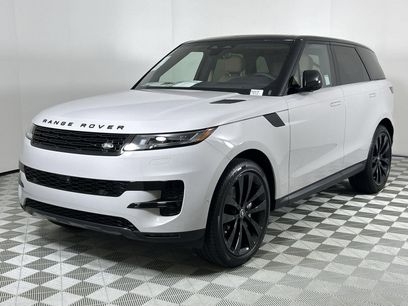 New 2025 Land Rover Range Rover Sport SE