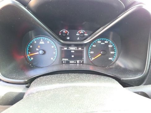 Used 2022 Chevrolet Colorado LT w/ Safety Package RWD image 17
