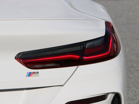 Used 2022 BMW M850i xDrive Coupe image 7